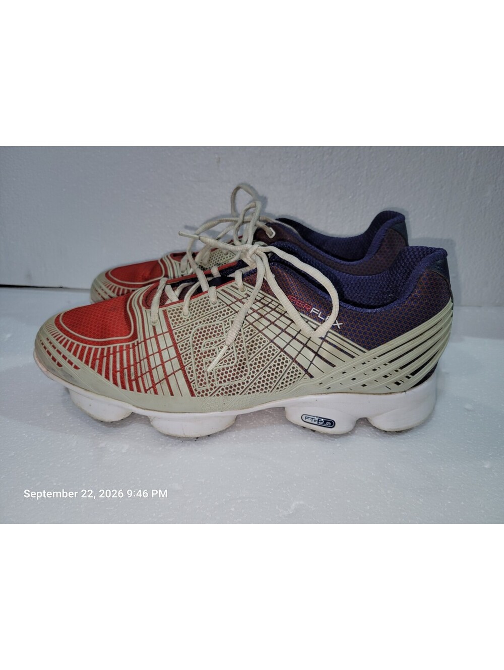 FootJoy HyperFlex II 2 FJ Golf Shoes Men’s Size 10.5 Gray Red Athletic Spikeless